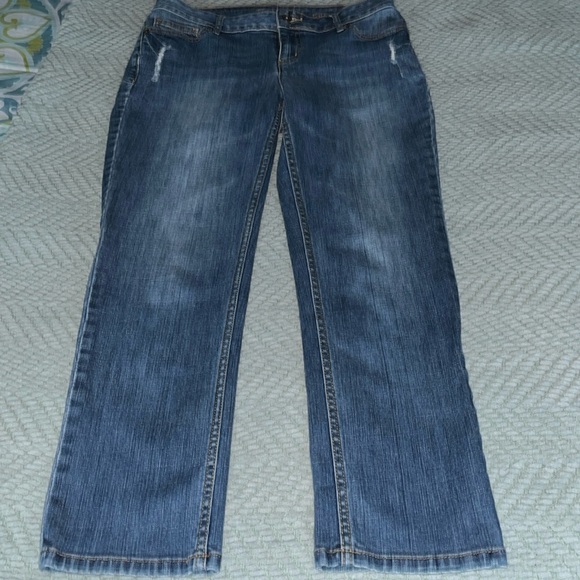 Simply Vera Wang Jeans - Picture 1 of 11